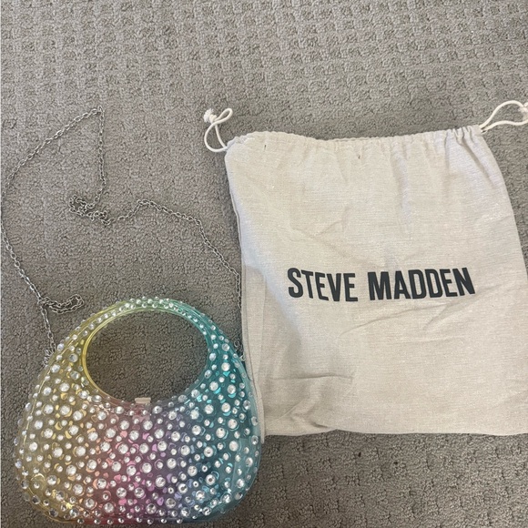 Steve Madden Silver and Multicolor Shoulder Bag - Picture 3 of 3